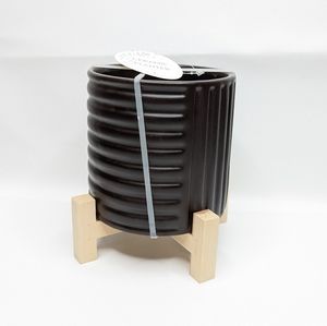Target Ceramic modern planter